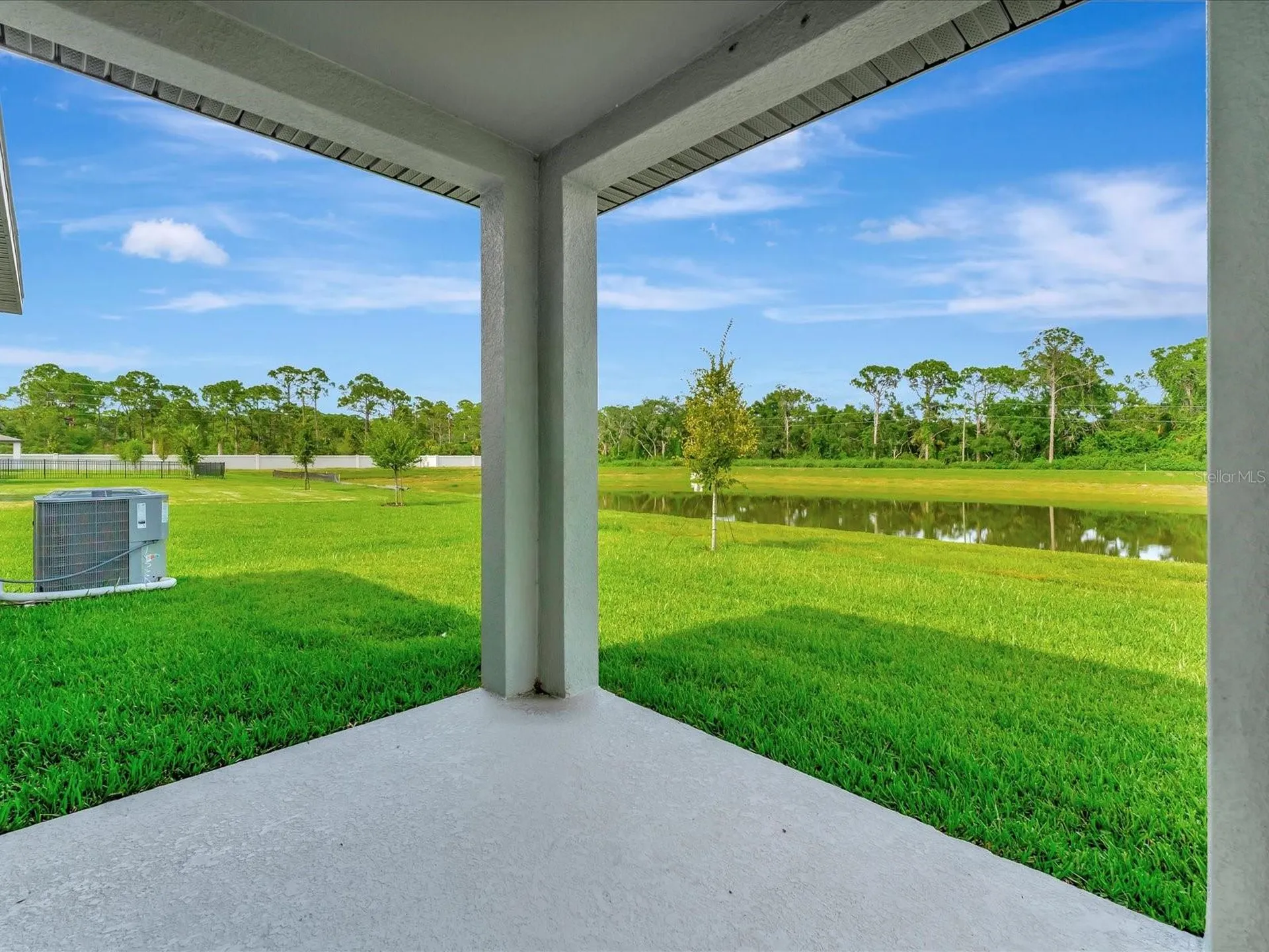 176 Whiteland Bend Nokomis FL 34275