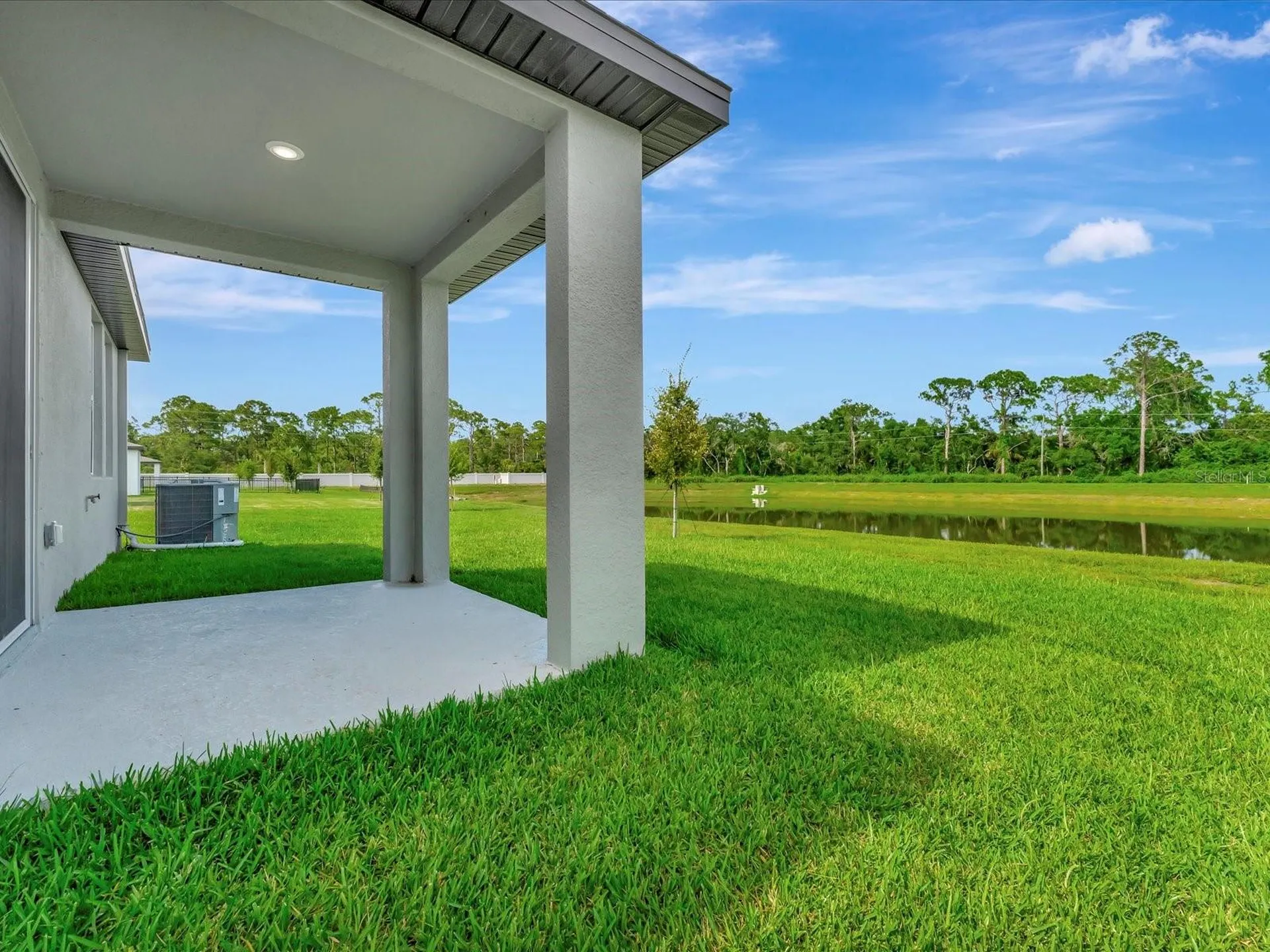 176 Whiteland Bend Nokomis FL 34275