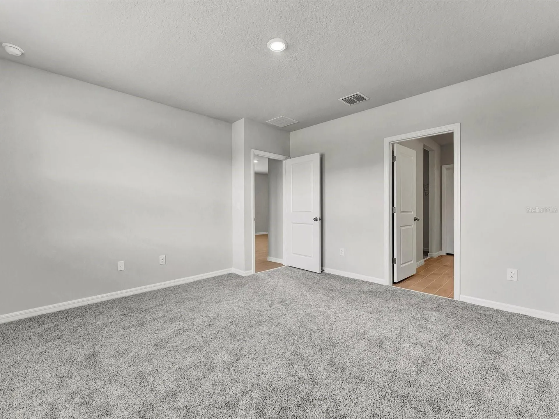 176 Whiteland Bend Nokomis FL 34275