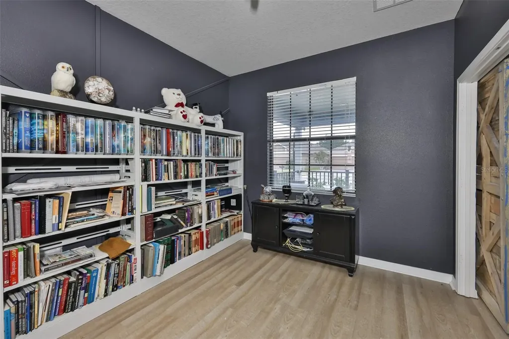 10039 Smarty Jones Drive Ruskin FL 33573
