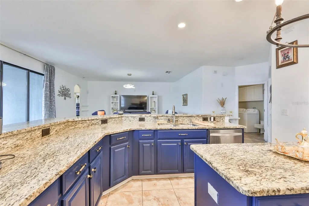 10039 Smarty Jones Drive Ruskin FL 33573