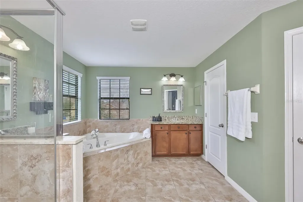 10039 Smarty Jones Drive Ruskin FL 33573
