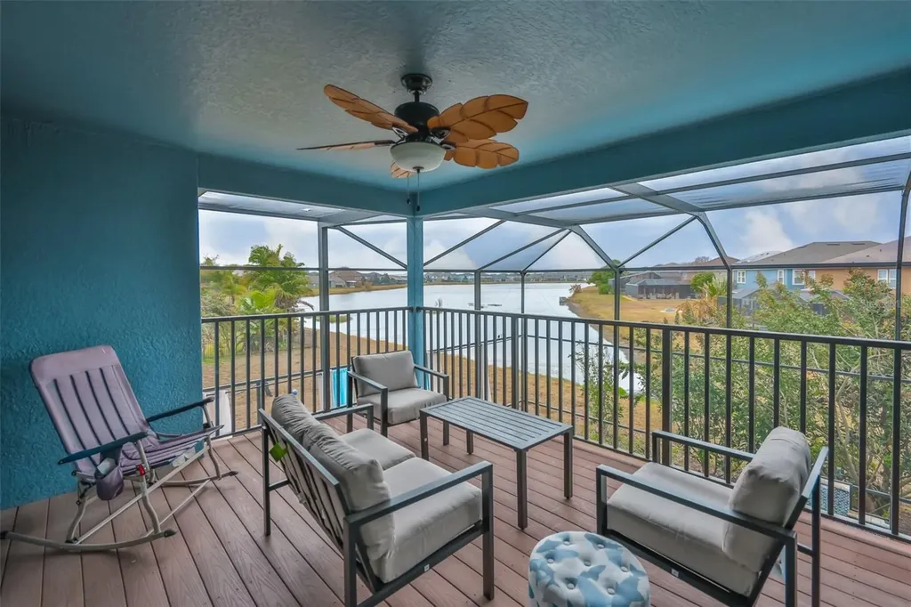 10039 Smarty Jones Drive Ruskin FL 33573