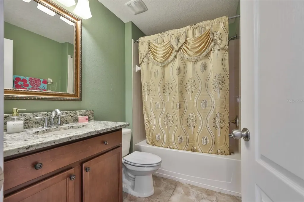10039 Smarty Jones Drive Ruskin FL 33573