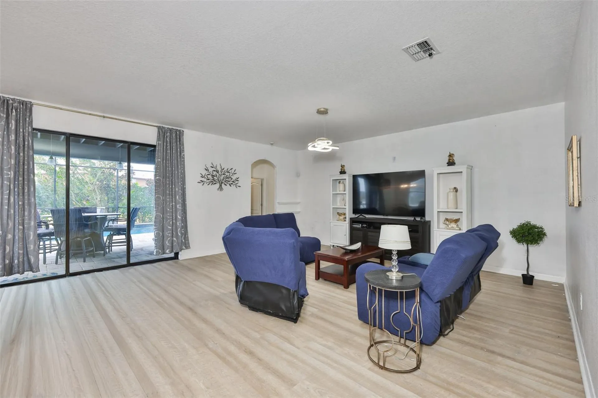 10039 Smarty Jones Drive Ruskin FL 33573