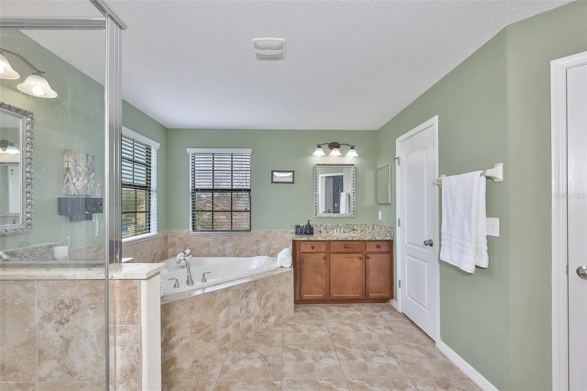 10039 Smarty Jones Drive Ruskin FL 33573