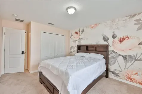 10039 Smarty Jones Drive Ruskin FL 33573