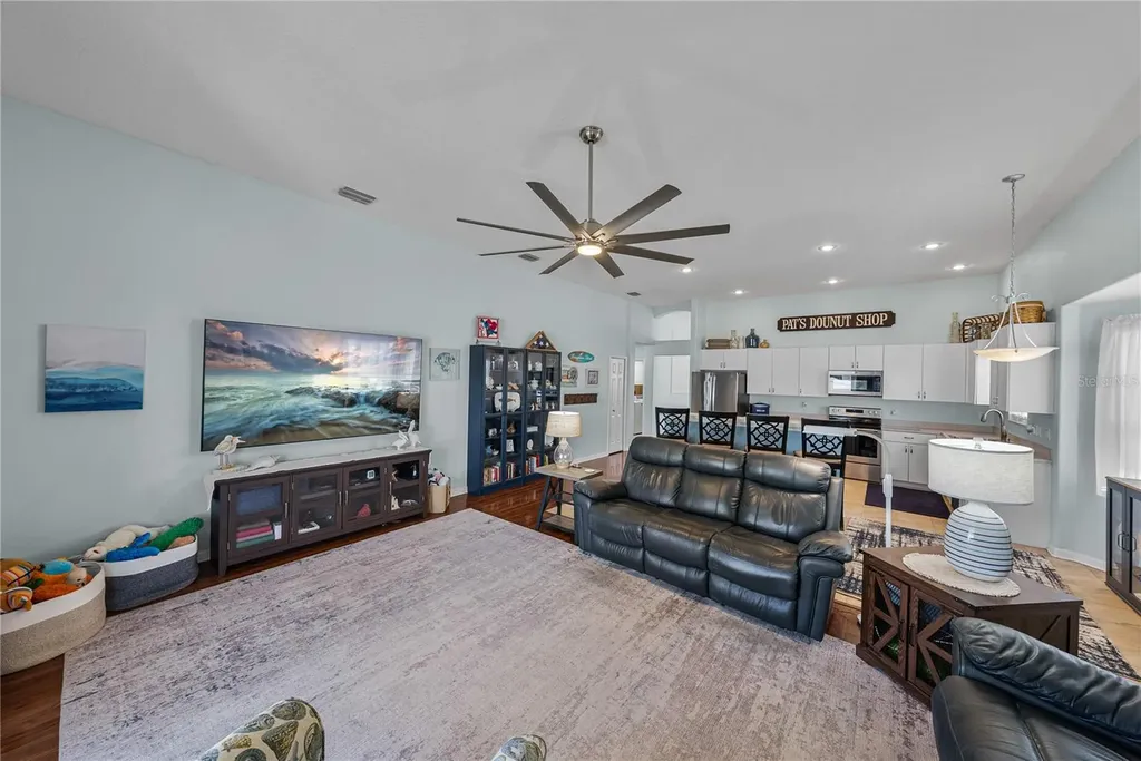 5535 Braddock Drive Zephyrhills FL 33541