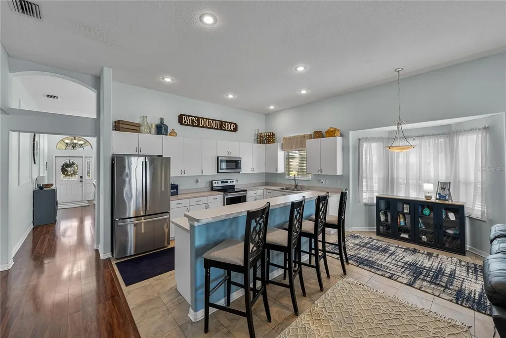 5535 Braddock Drive Zephyrhills FL 33541