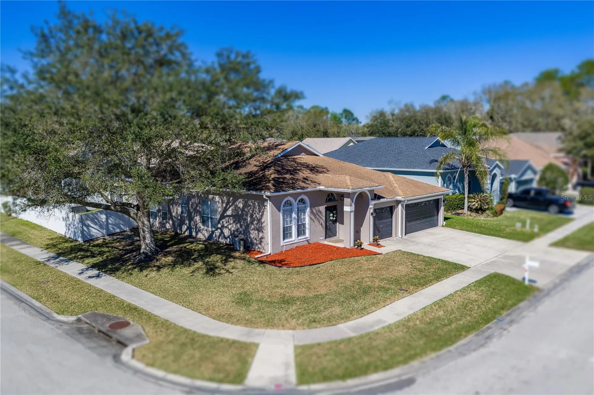 5535 Braddock Drive Zephyrhills FL 33541