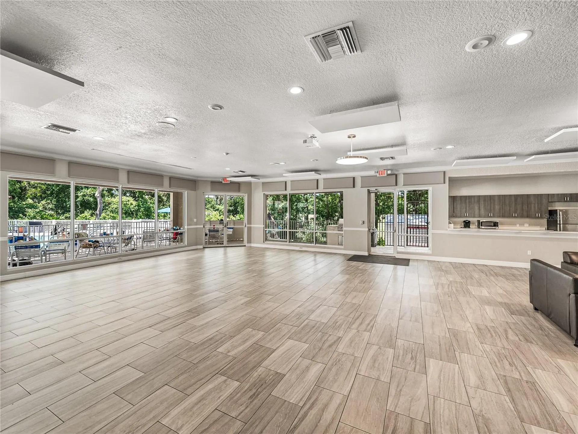 5535 Braddock Drive Zephyrhills FL 33541