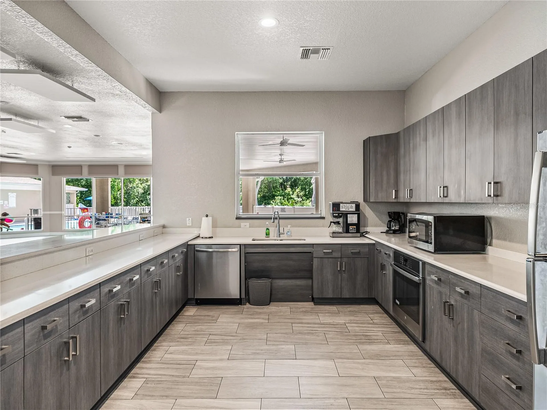 5535 Braddock Drive Zephyrhills FL 33541