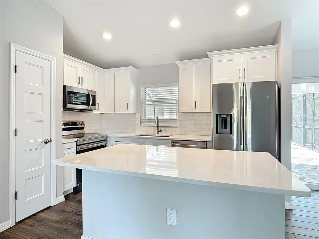 11177 Chalet Avenue Englewood FL 34224