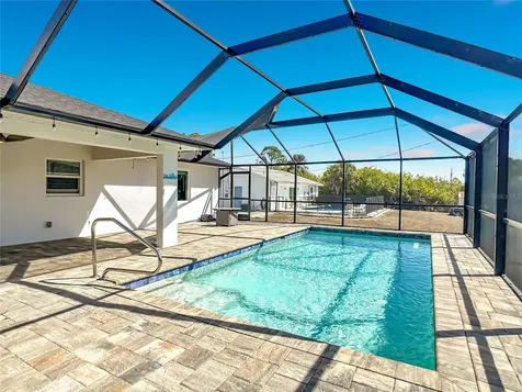 11177 Chalet Avenue Englewood FL 34224