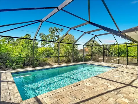 11177 Chalet Avenue Englewood FL 34224