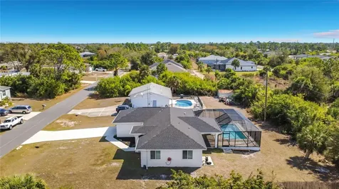 11177 Chalet Avenue Englewood FL 34224