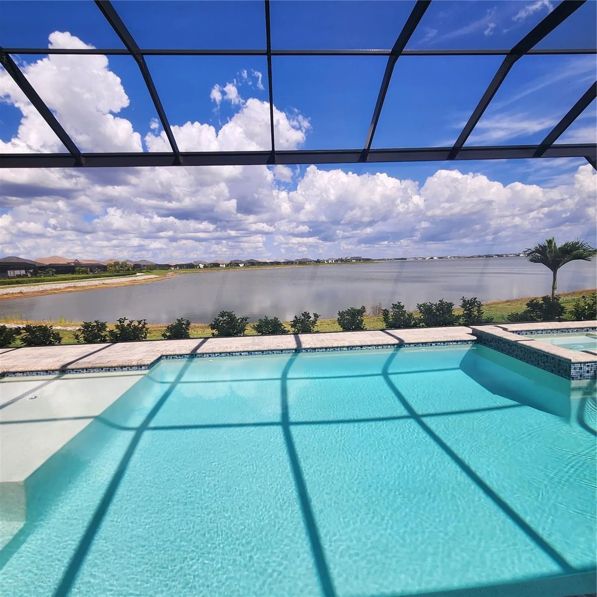 512 Blue Shell Loop Sarasota FL 34240