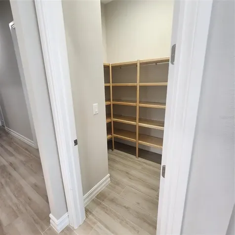 512 Blue Shell Loop Sarasota FL 34240