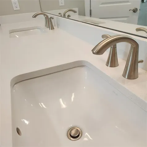 512 Blue Shell Loop Sarasota FL 34240