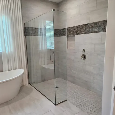 512 Blue Shell Loop Sarasota FL 34240
