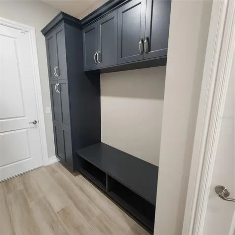 512 Blue Shell Loop Sarasota FL 34240