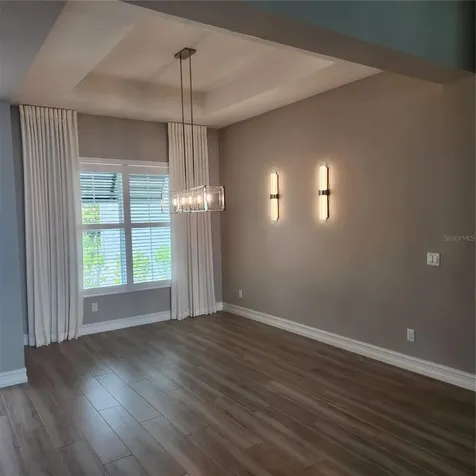 512 Blue Shell Loop Sarasota FL 34240