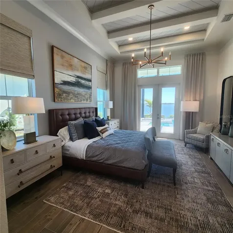 512 Blue Shell Loop Sarasota FL 34240