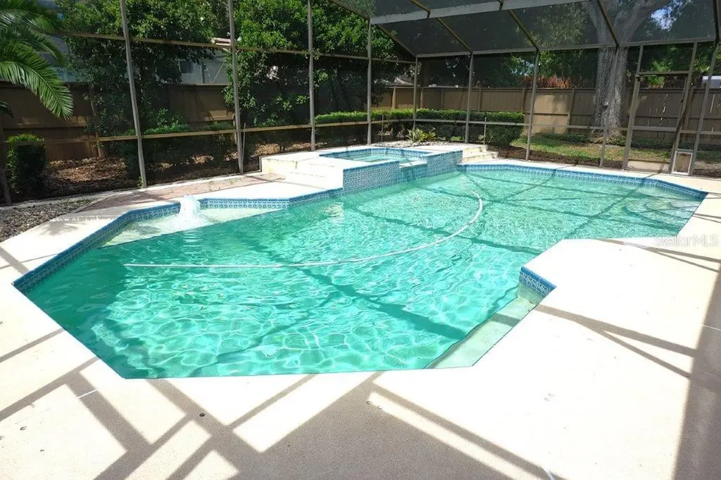 8021 Landgrove Court Orlando FL 32819