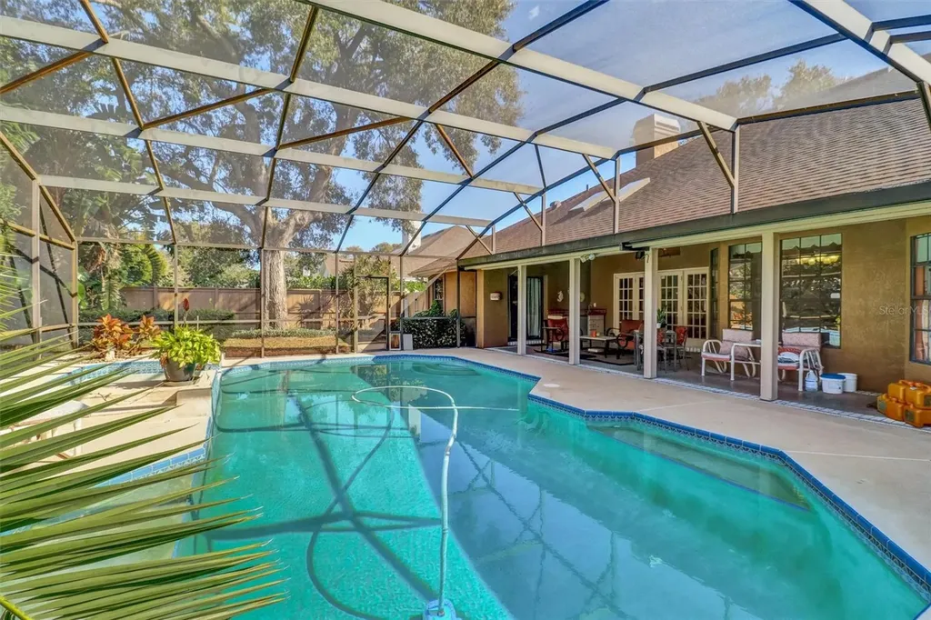 8021 Landgrove Court Orlando FL 32819