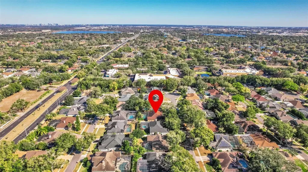 8021 Landgrove Court Orlando FL 32819
