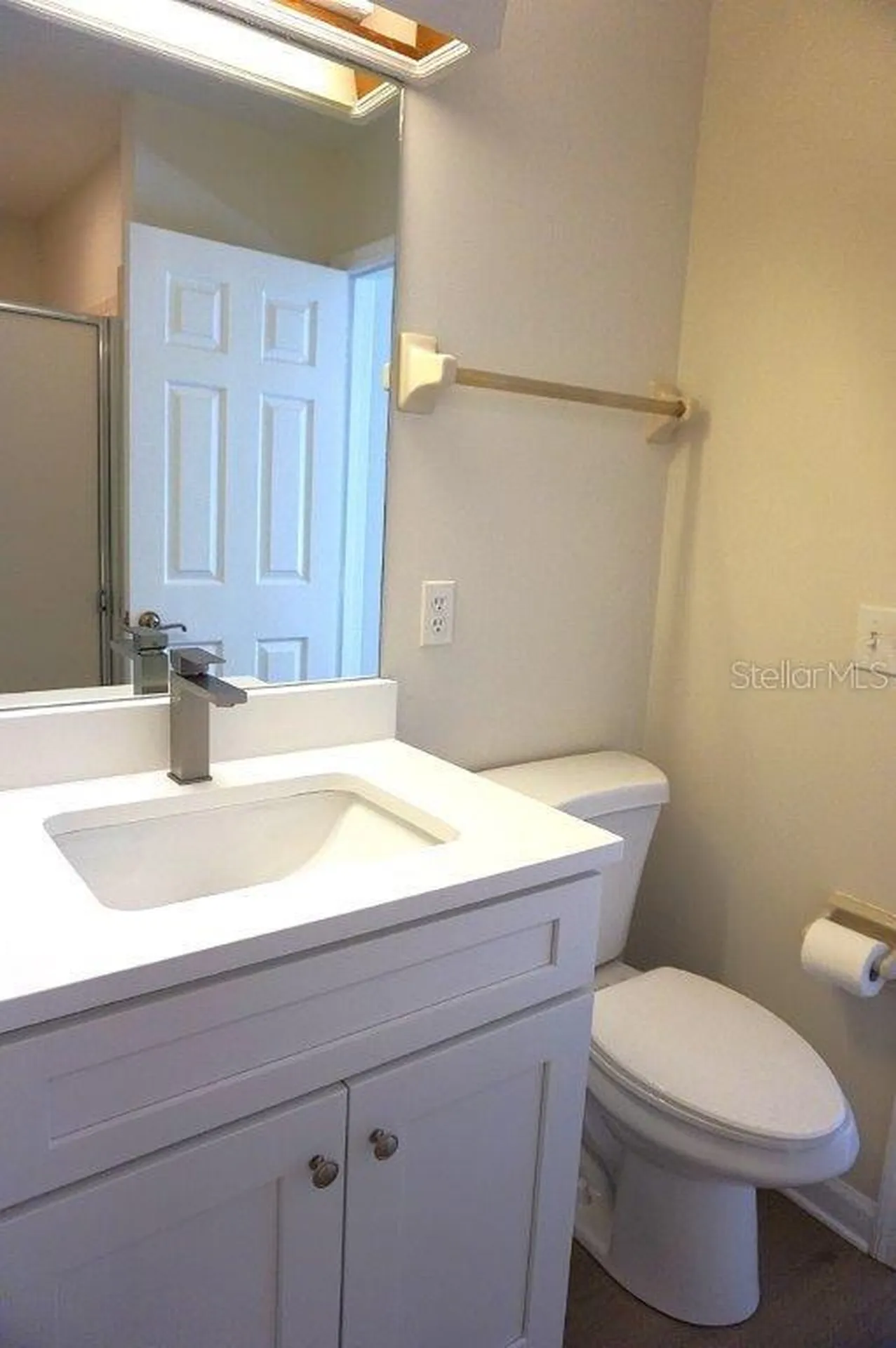 8021 Landgrove Court Orlando FL 32819