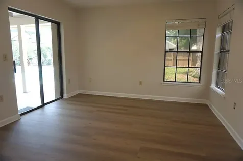 8021 Landgrove Court Orlando FL 32819