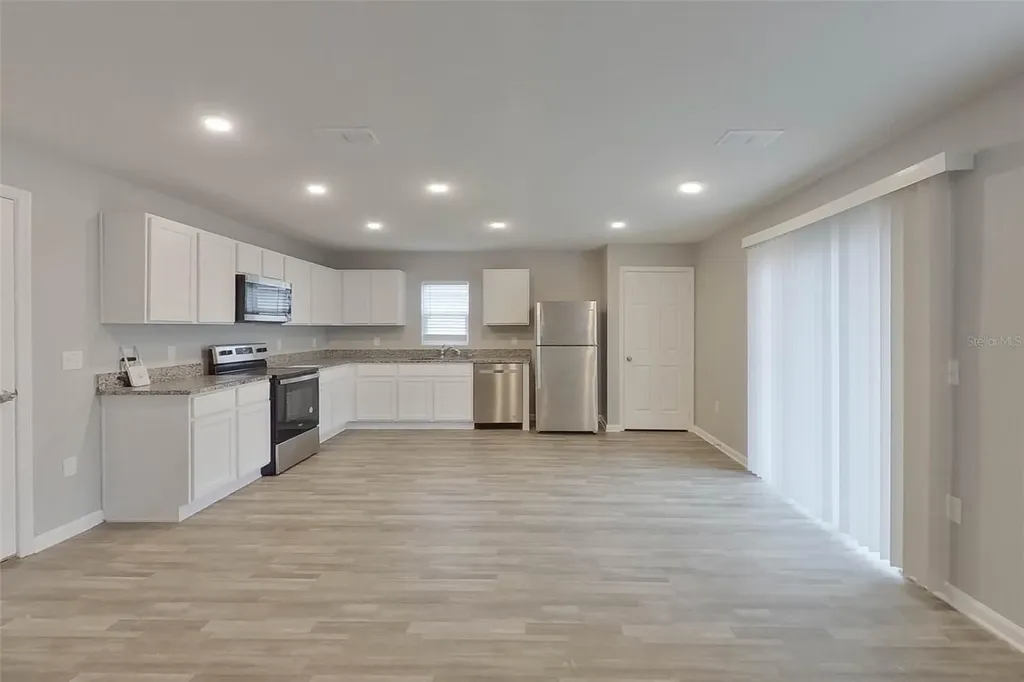 1709 Nebraska Loop Sumterville FL 33585