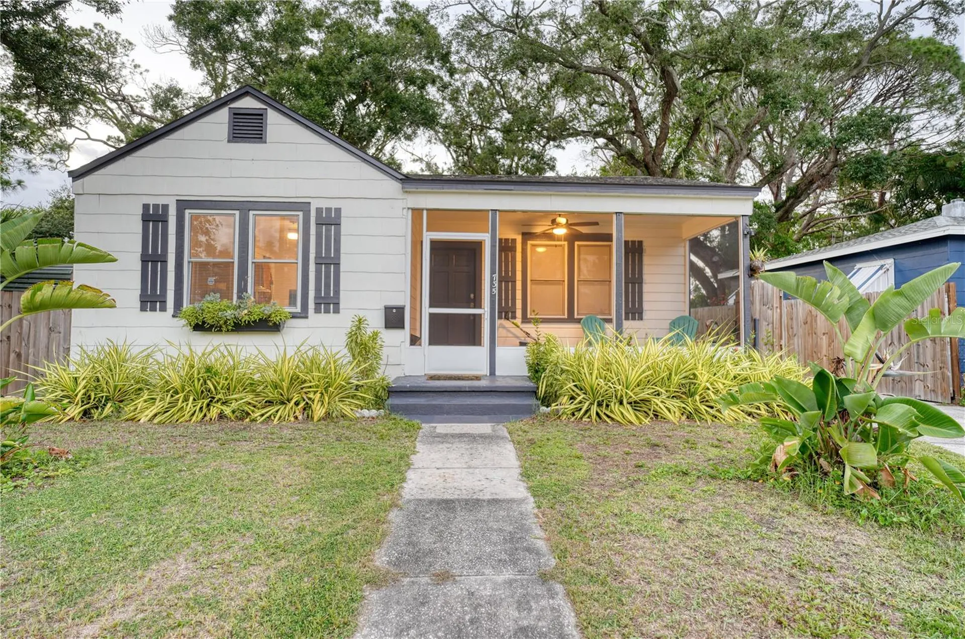 735 26th Avenue S St Petersburg FL 33705