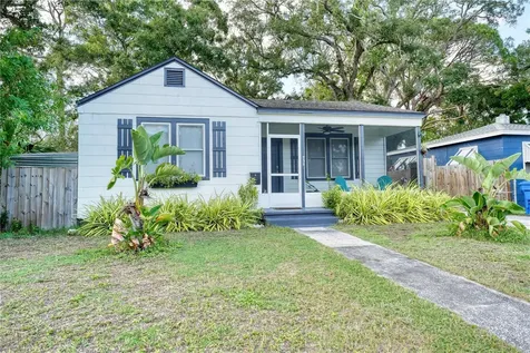735 26th Avenue S St Petersburg FL 33705