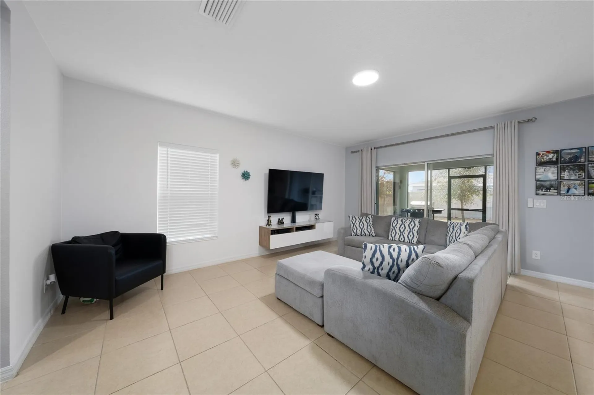 454 Annabelle Way Davenport FL 33837