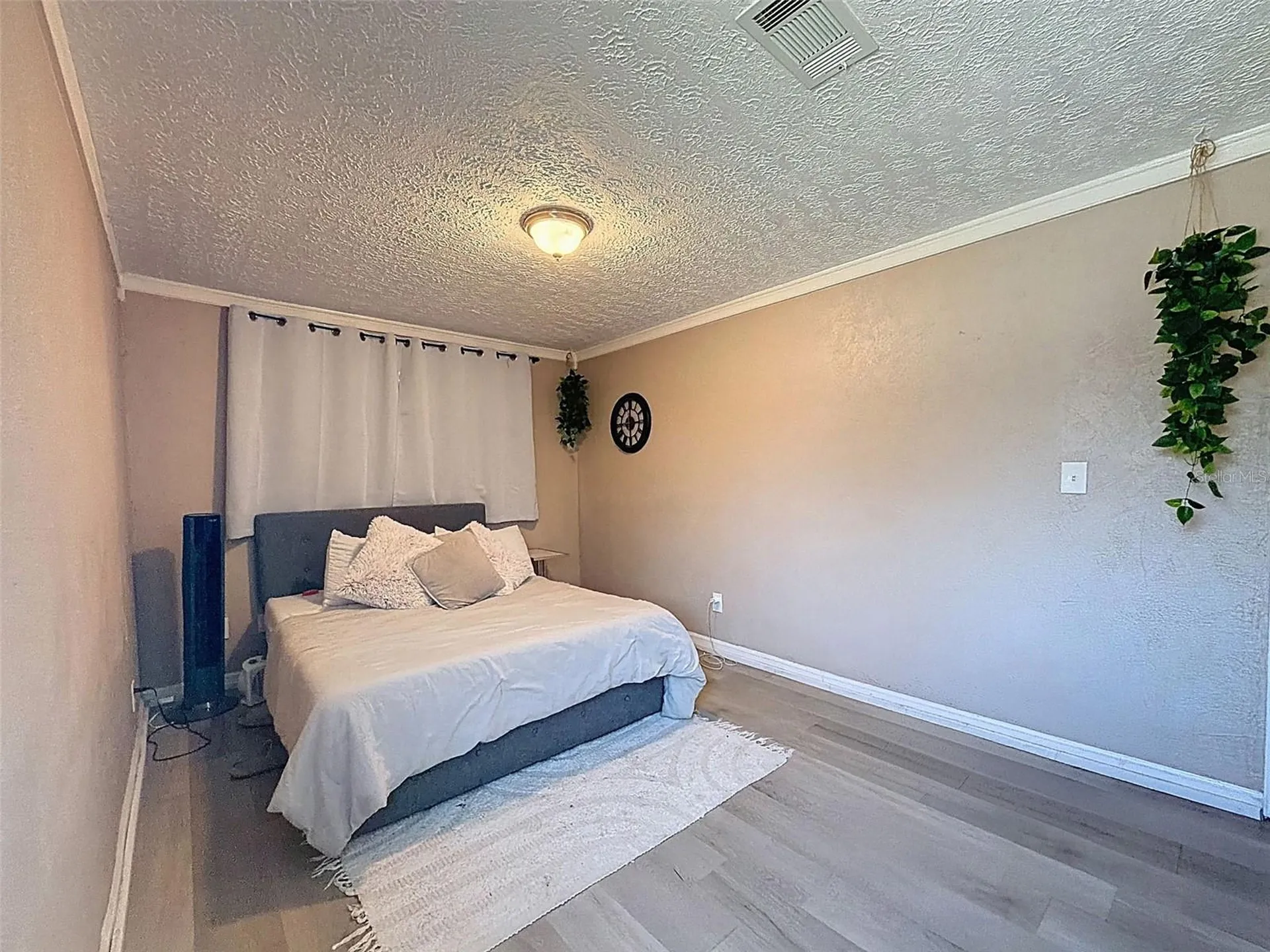 2206 Howard Lane Tampa FL 33612