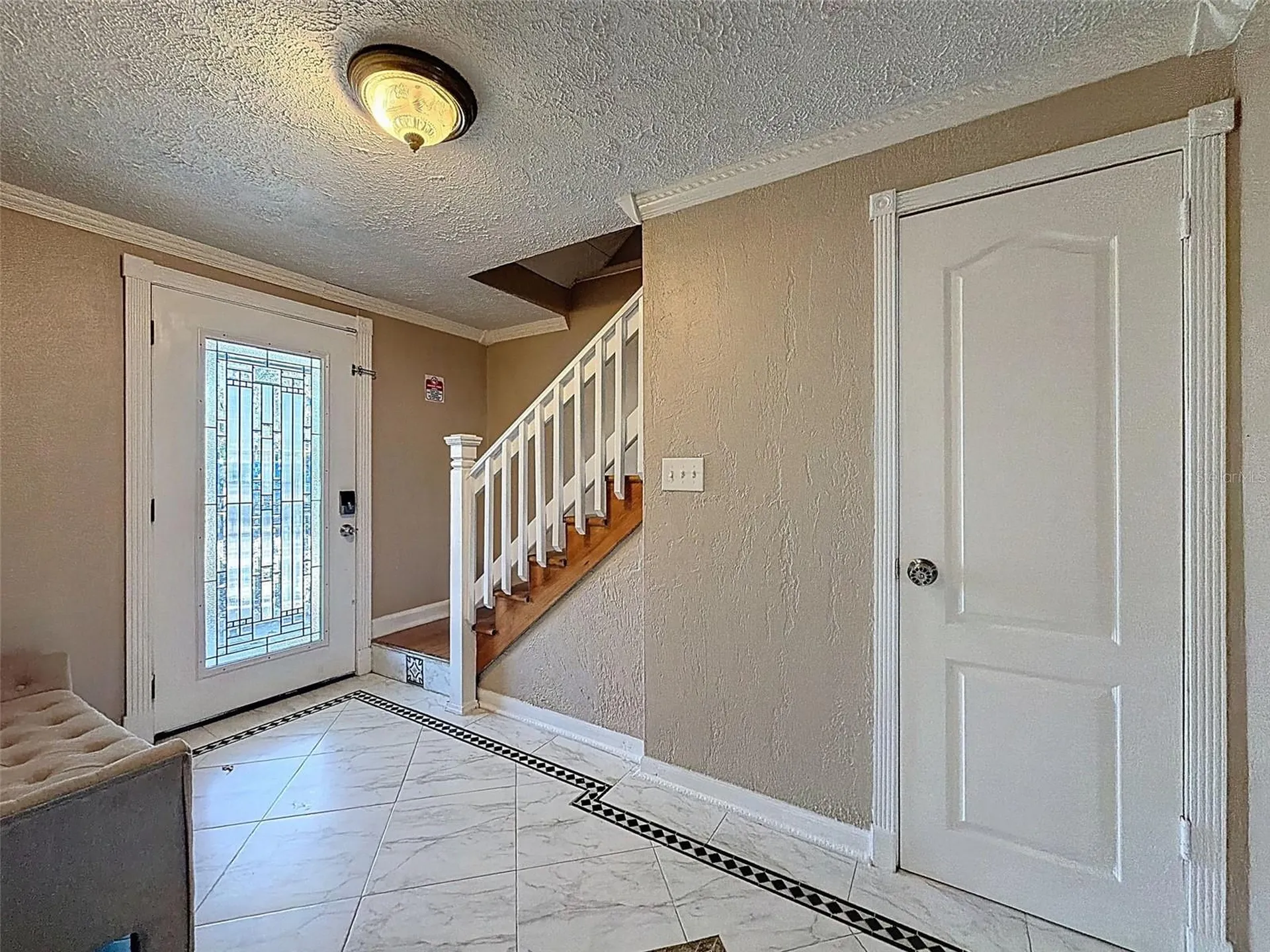 2206 Howard Lane Tampa FL 33612