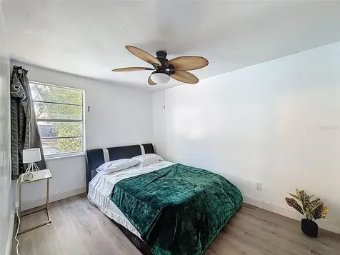 2206 Howard Lane Tampa FL 33612
