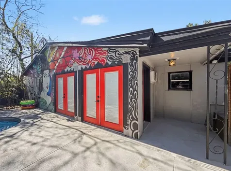 2206 Howard Lane Tampa FL 33612