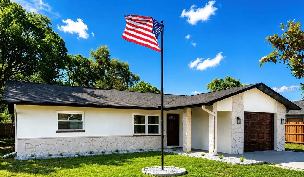 12914 Buckhorn Drive Hudson FL 34669
