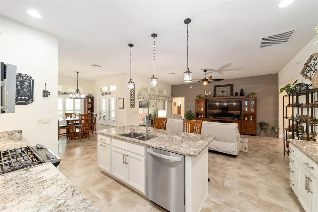 2074 Biller Circle The Villages FL 32163