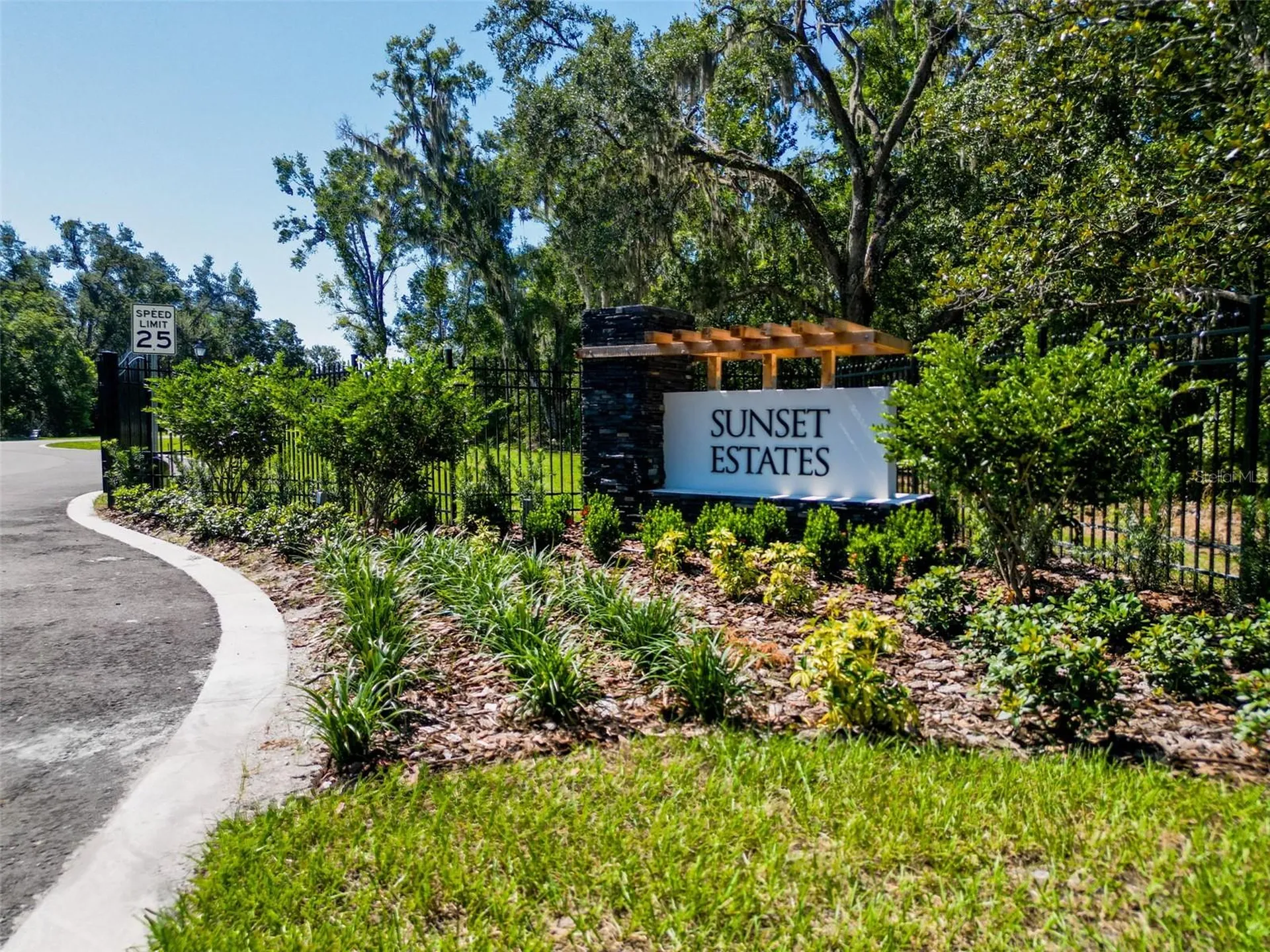 18469 Purple Creek Lane Lutz FL 33549
