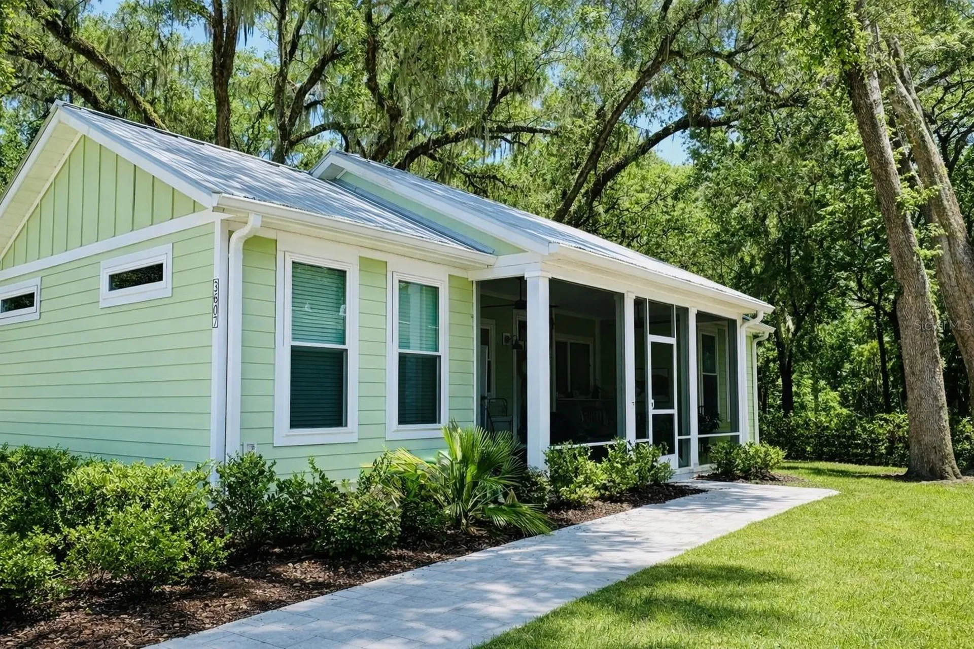 3607 Umbrella Tree Lane Oxford FL 34484