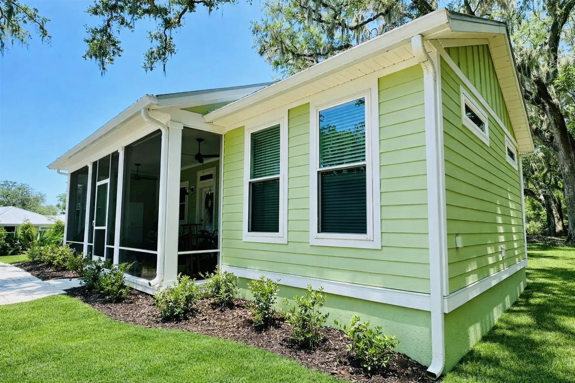 3607 Umbrella Tree Lane Oxford FL 34484