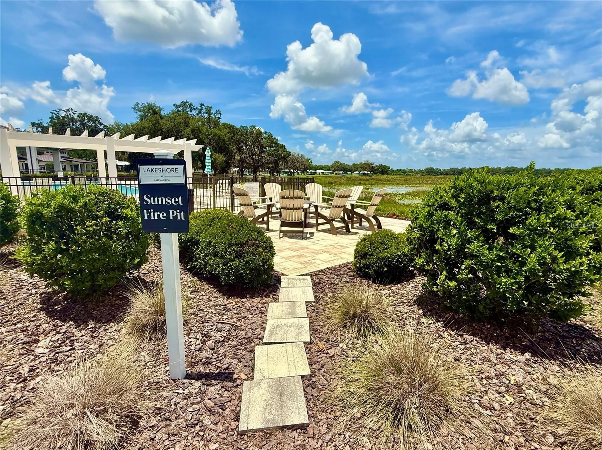 3607 Umbrella Tree Lane Oxford FL 34484