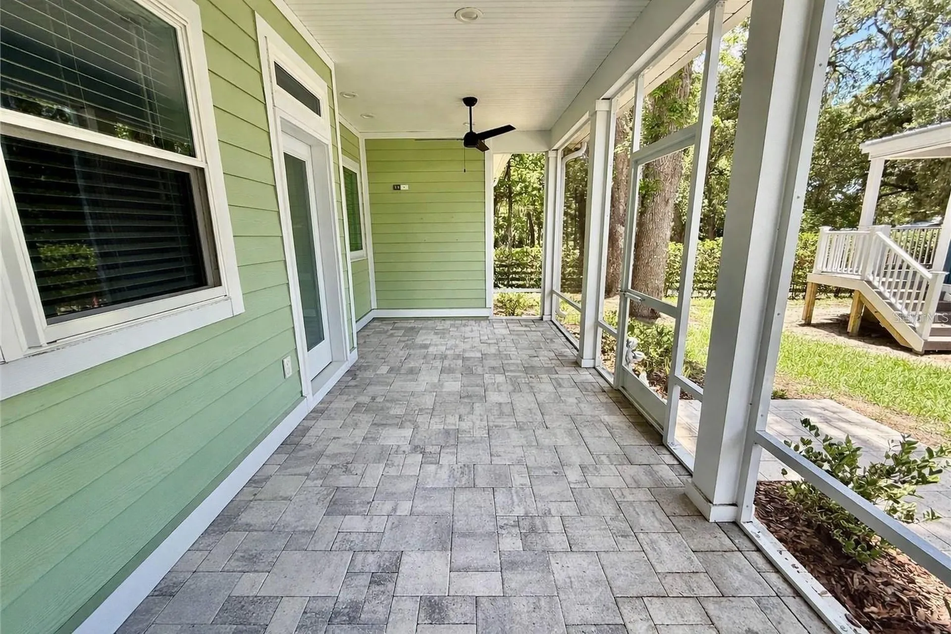 3607 Umbrella Tree Lane Oxford FL 34484