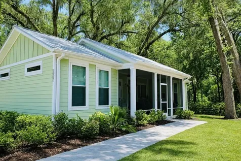 3607 Umbrella Tree Lane Oxford FL 34484