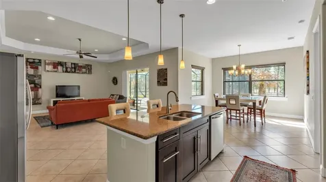 7113 Highlands Creek Avenue Lakeland FL 33813