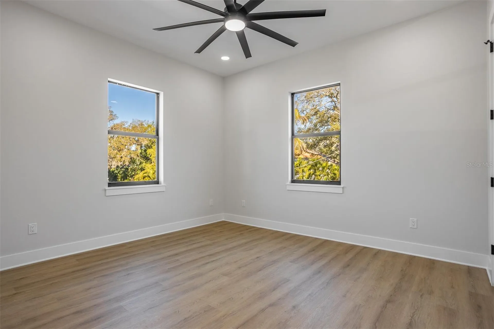 3215 W Price Avenue Tampa FL 33611